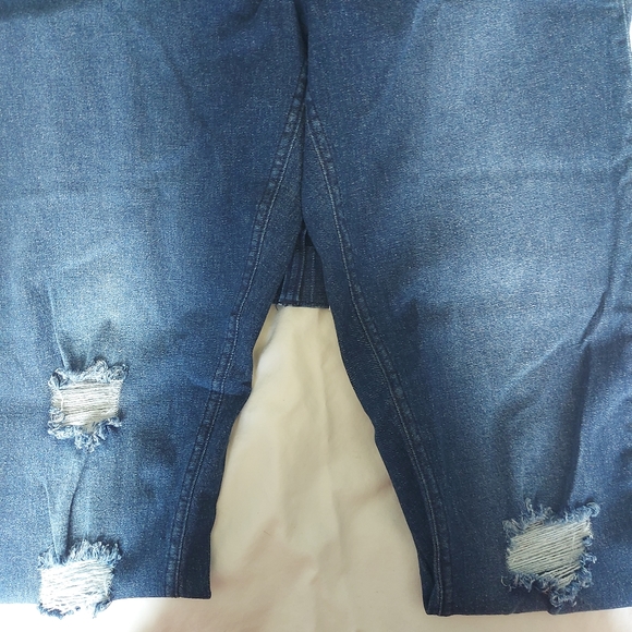 Woman's size small Hue jegging jeans new with tags - Picture 5 of 5